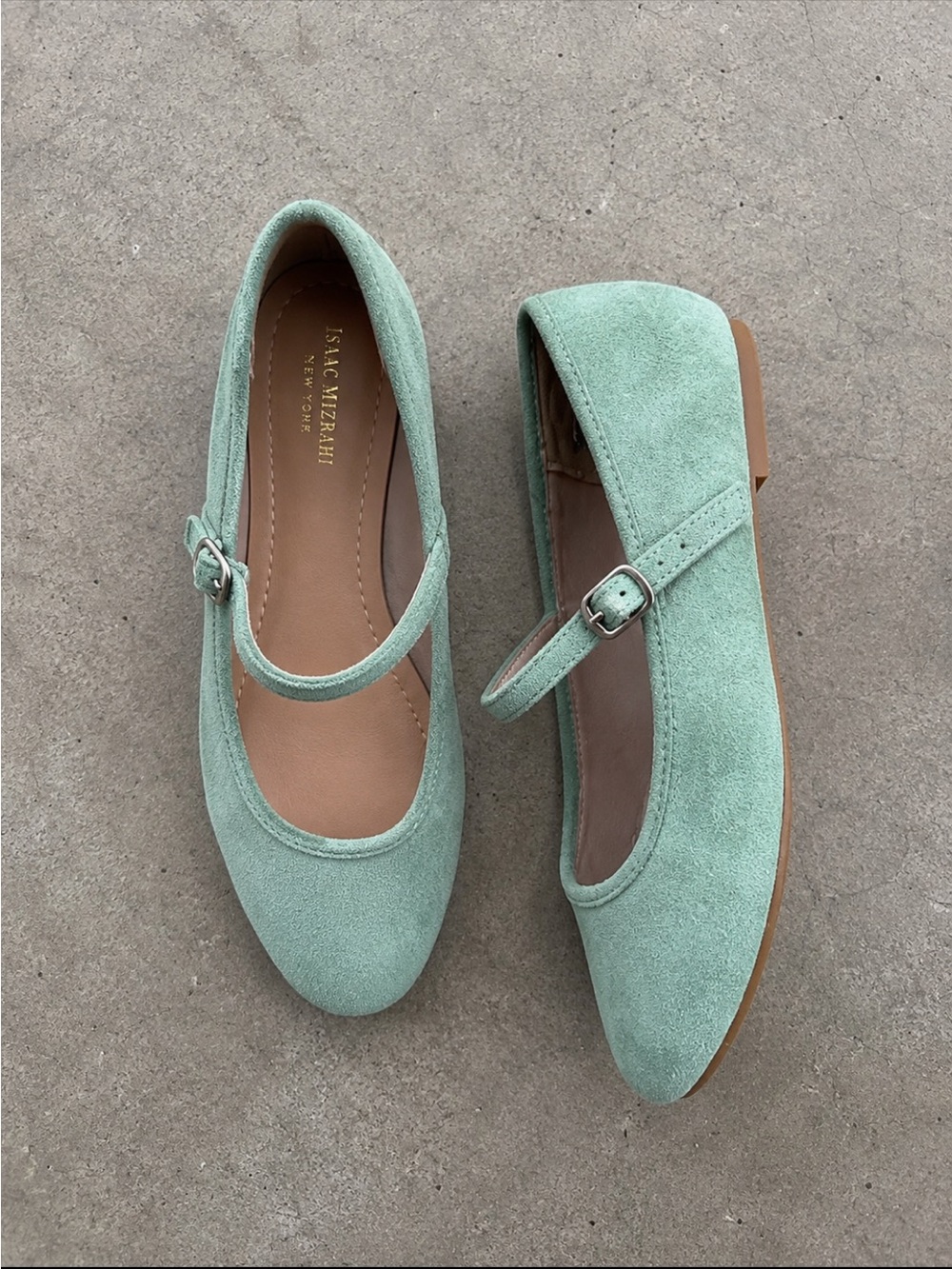 Isaac Mizrahi New York Suede Mary Jane Flats Woman 8 Green Buckle Shoes Coquette